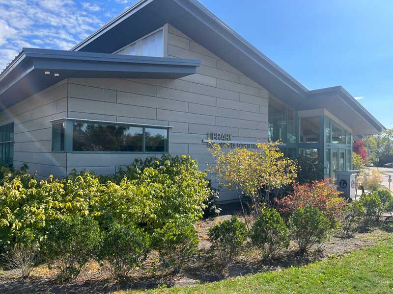 C.C. Mellor Memorial Library Forest Hills